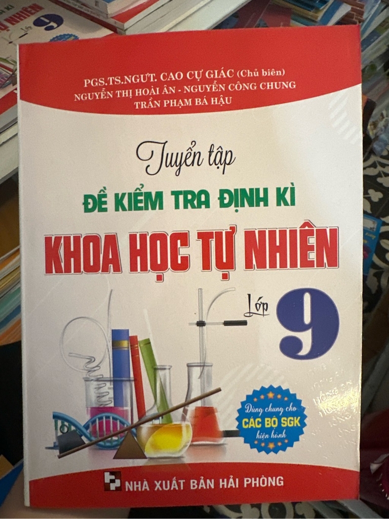 Sách tham khảo lớp 9