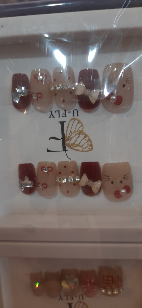 Móng tay giả nail đính đá U-FLY