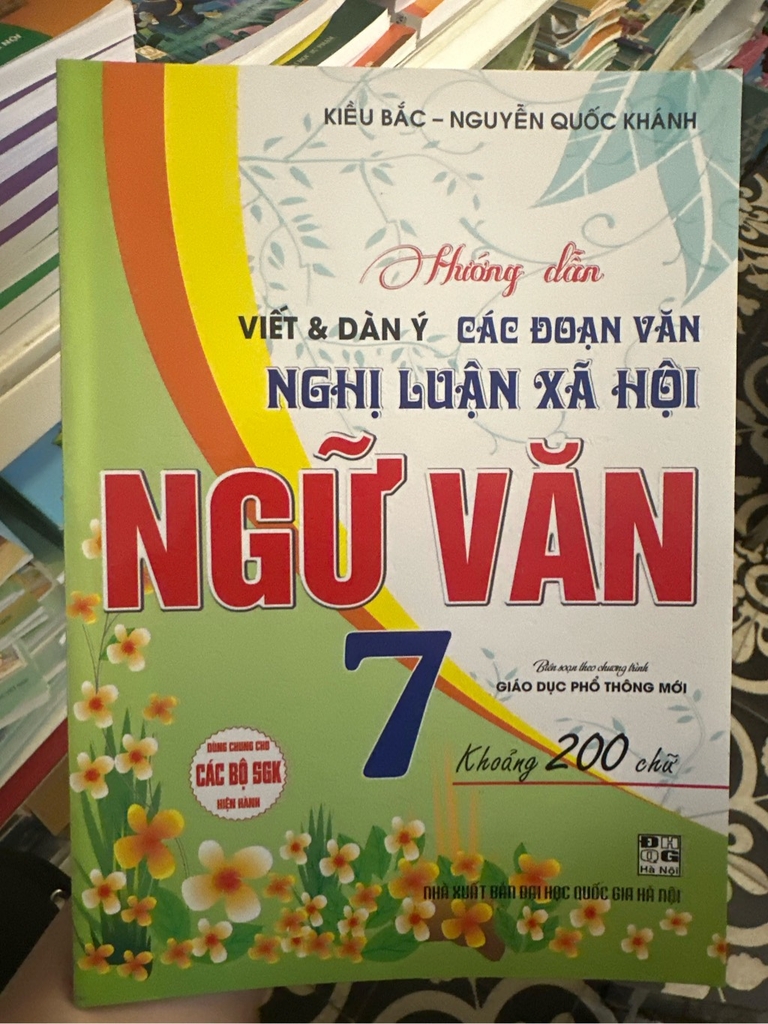 Sách tham khảo Lớp 7