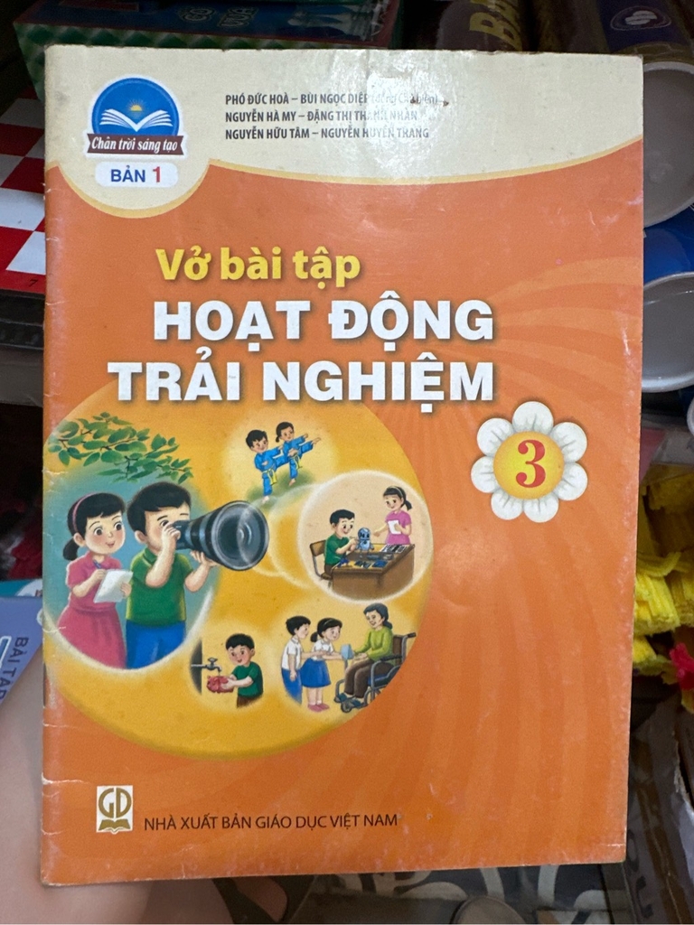 Sách giáo khoa lớp 3