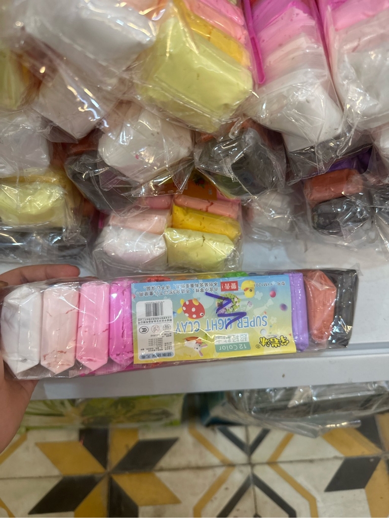 Đồ chơi Đất nặn Khô