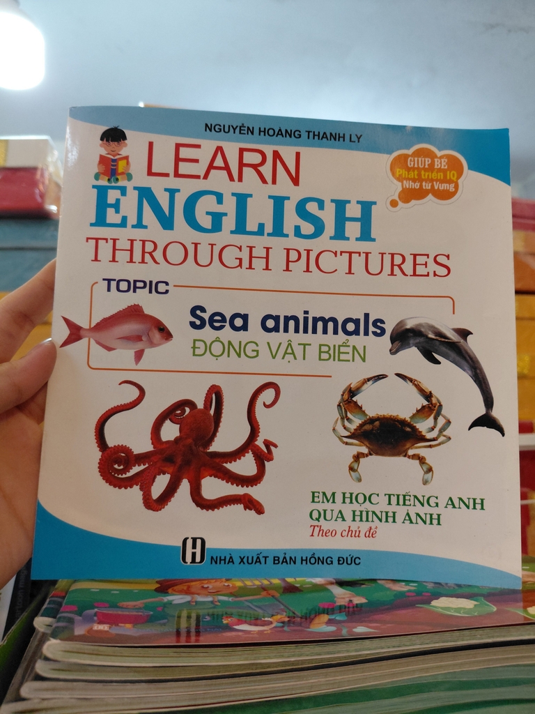 Em học Tiếng Anh qua hình ảnh