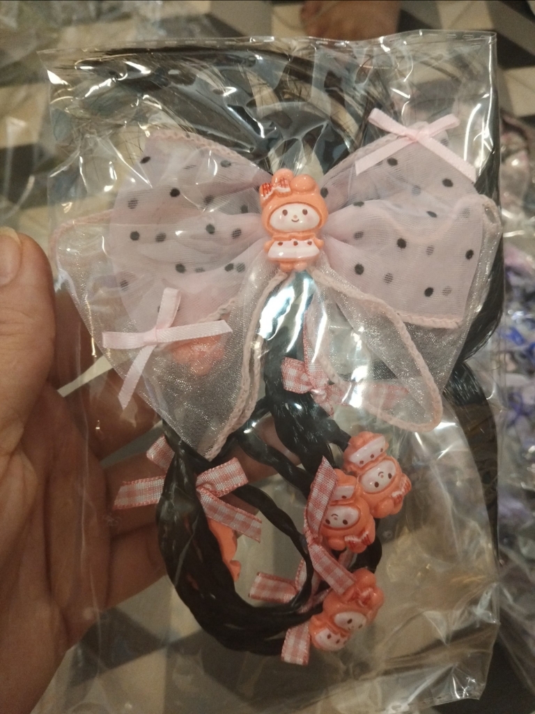 Tóc giả tít