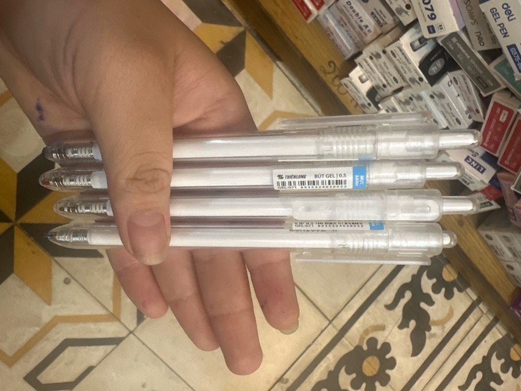 Bút gel Thiên Long 071 072