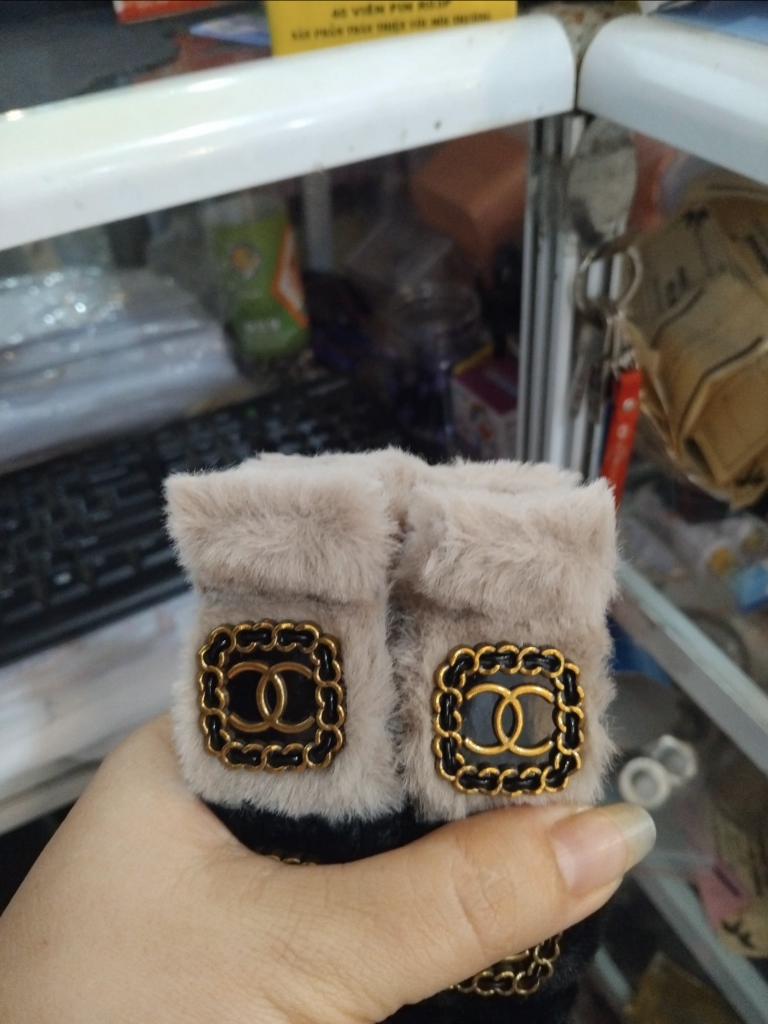 Gắp tóc lông