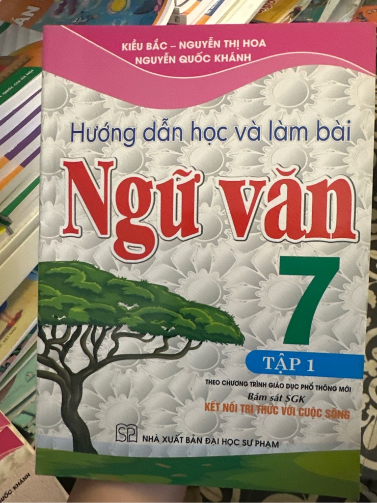 Sách tham khảo Lớp 7