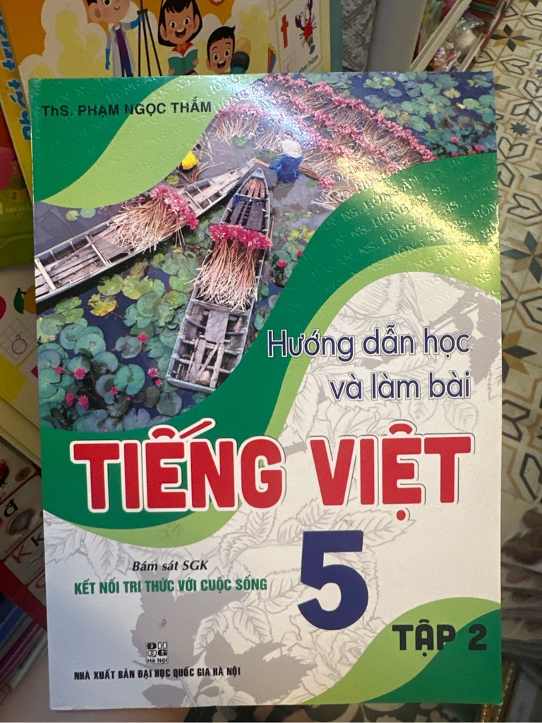 Dao rọc giấy Deli