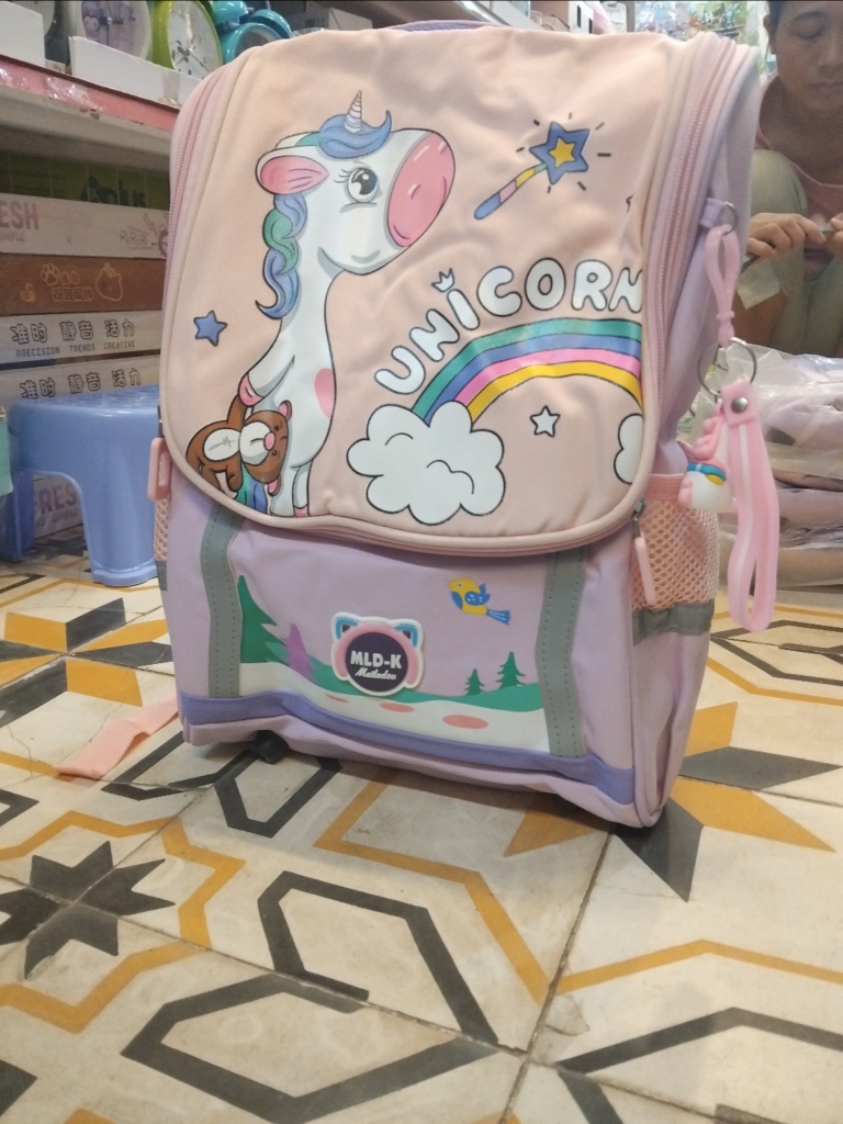 Balo chống gù móc khóa MLD