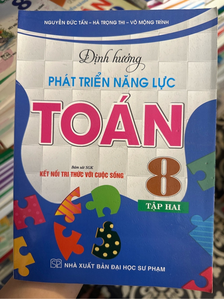 Sách tham khảo Lớp 8