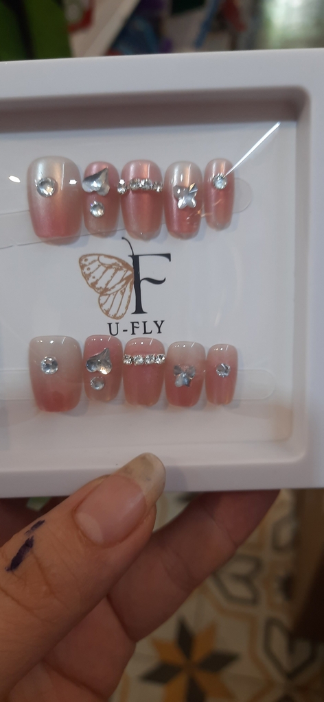 Móng tay giả nail đính đá U-FLY
