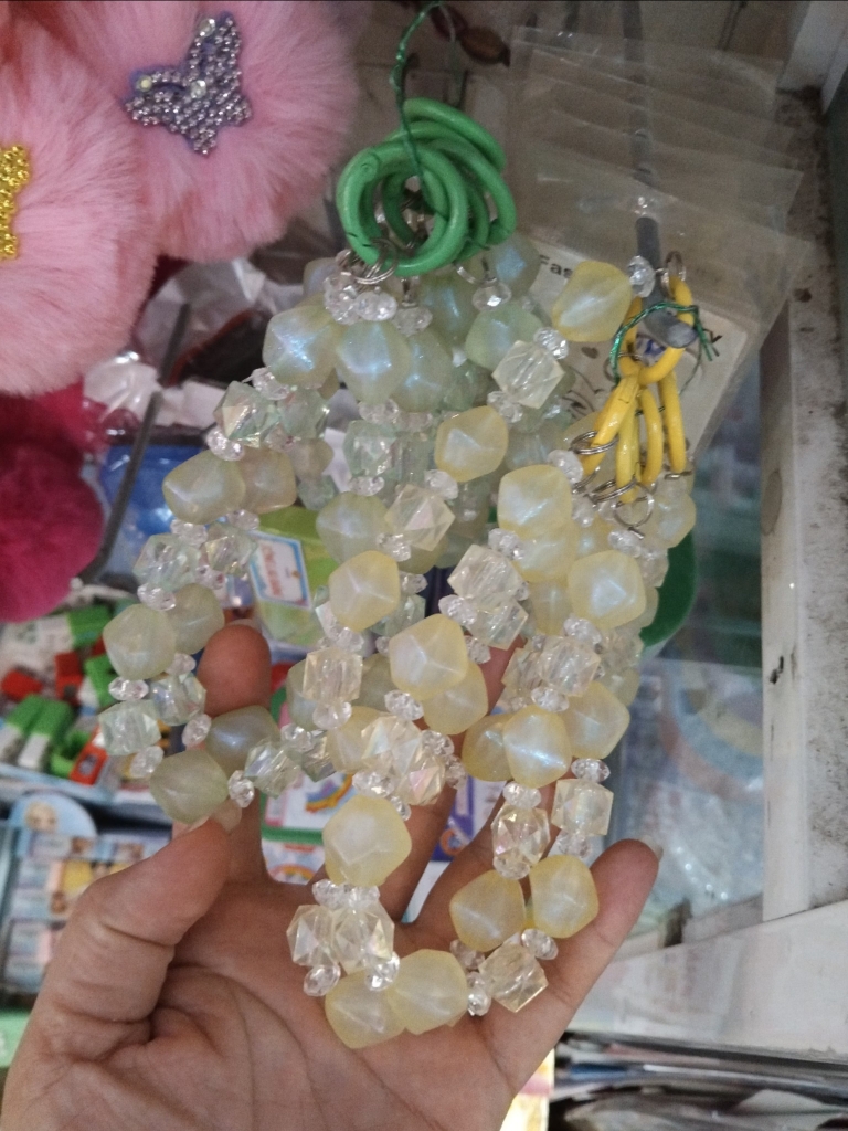 Móc treo điện thoại