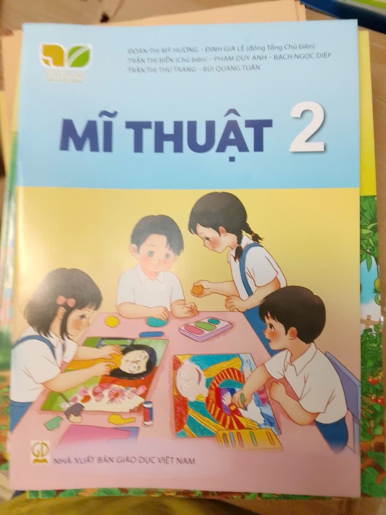 Sách giáo khoa lớp 2