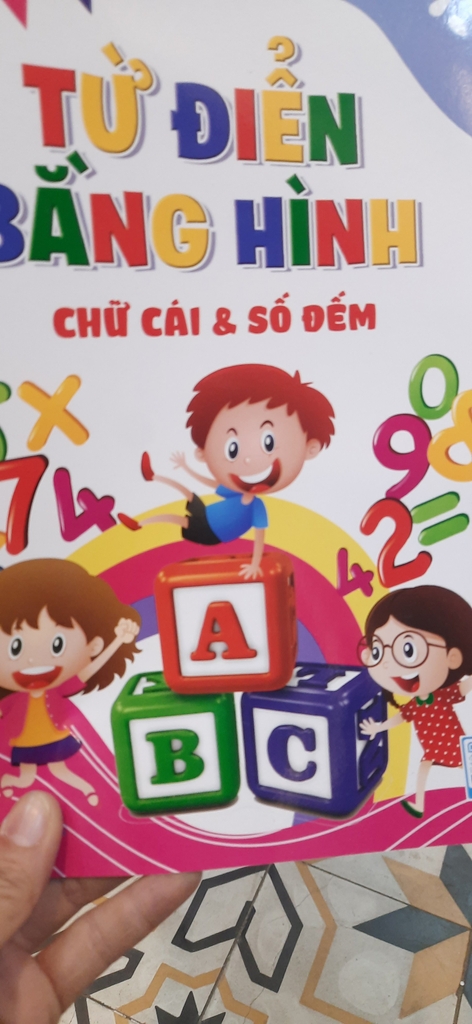 Từ điển bằng hình