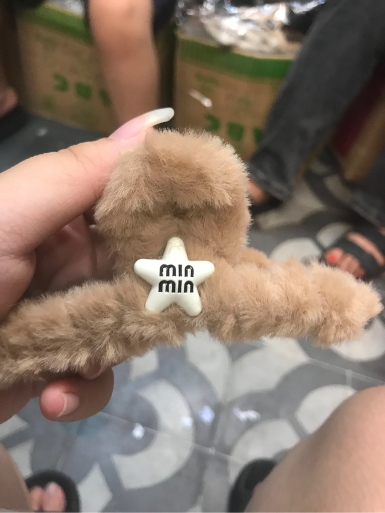 Gắp tóc lông