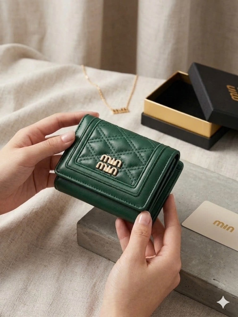 Ví tiền nữ