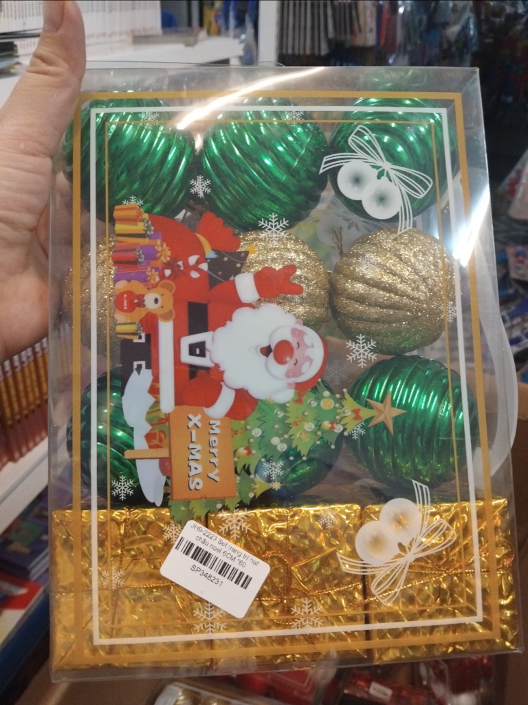 Sét Châu trang trí cây thông noel
