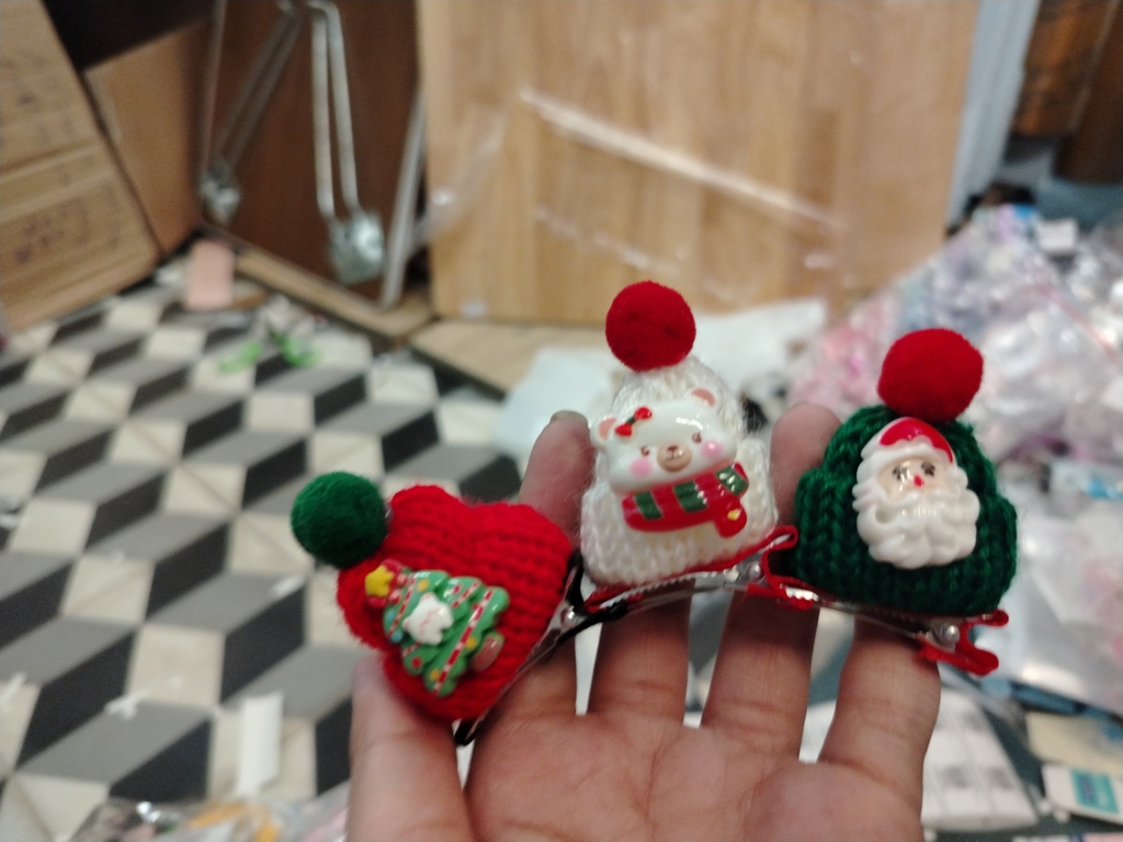 Vỉ kẹp mái  noel