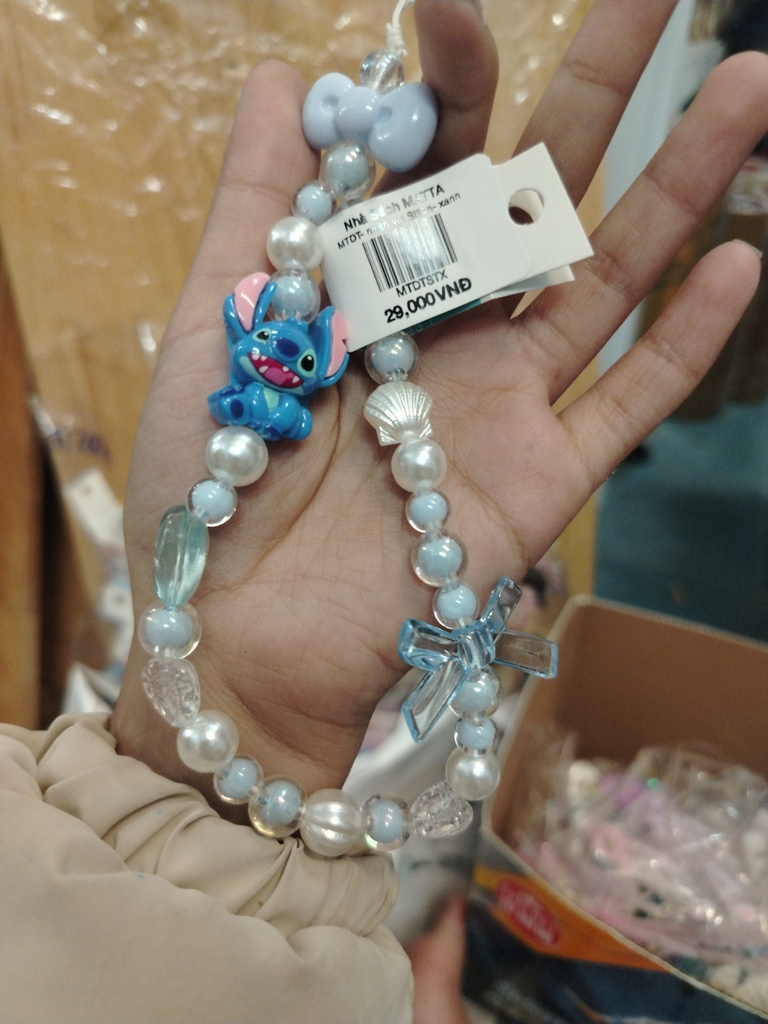 Móc treo điện thoại