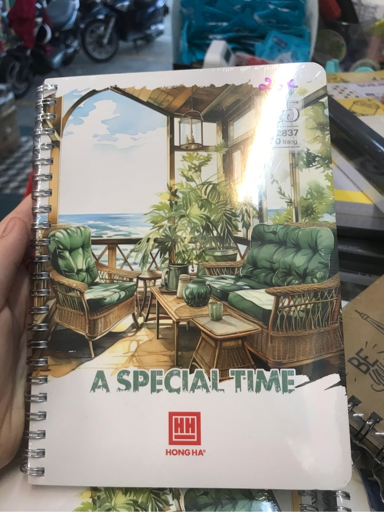 Sổ lò xo Bistro hồng hà