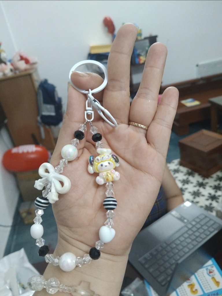Móc treo điện thoại