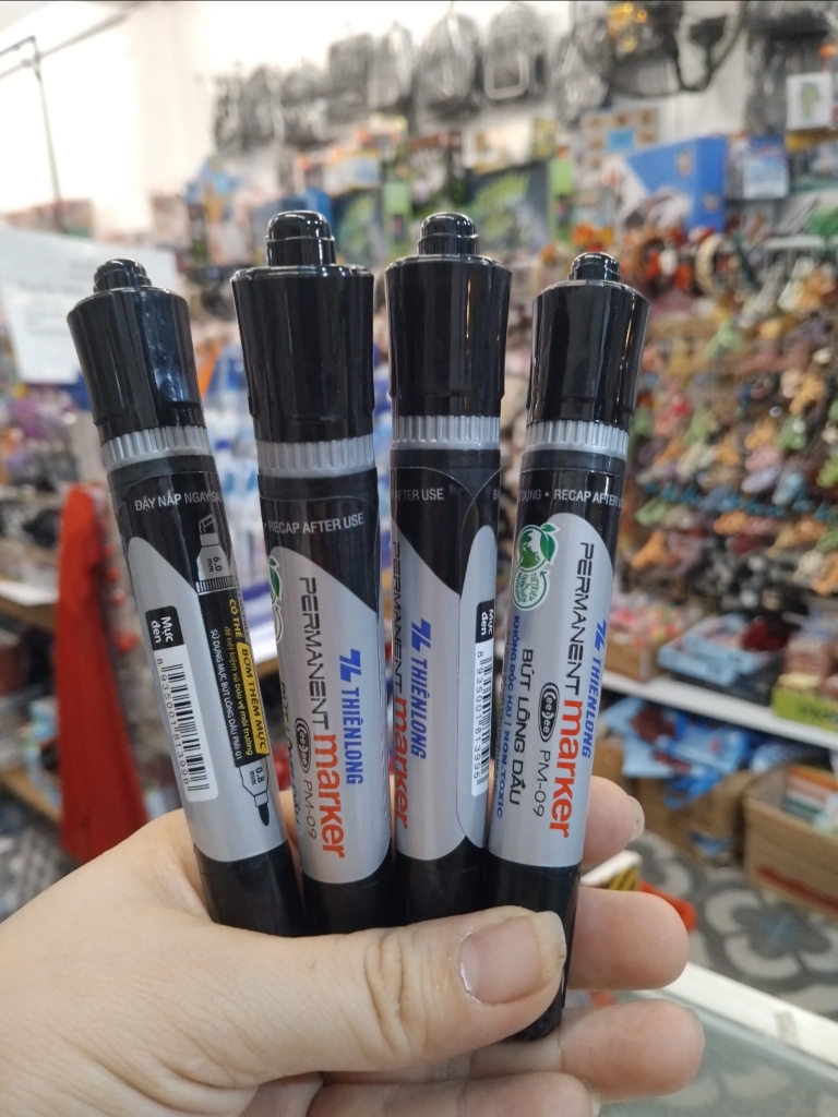 Bút lông dầu Thiên Long