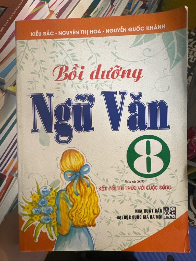 Sách tham khảo Lớp 8