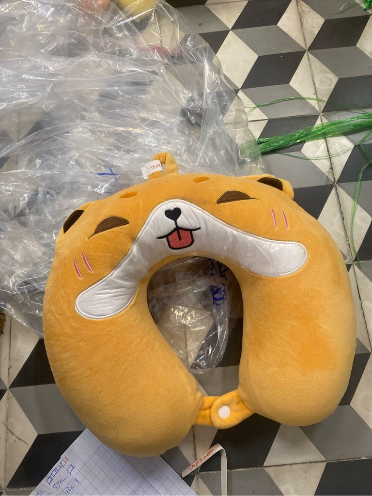 Gối cổ, gối thú bông