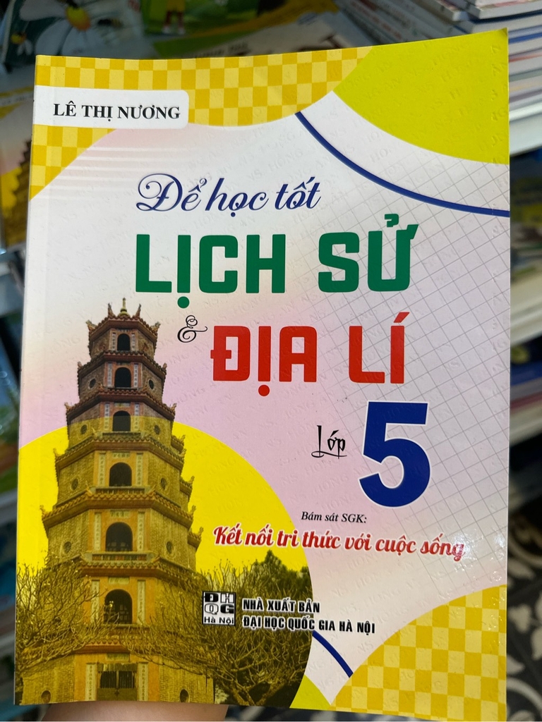 Dao rọc giấy Deli