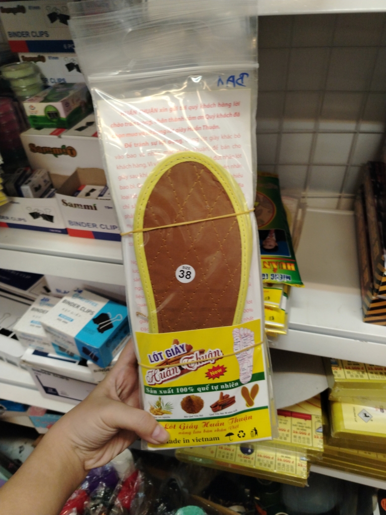 Lót giầy Quế Huần Thuận