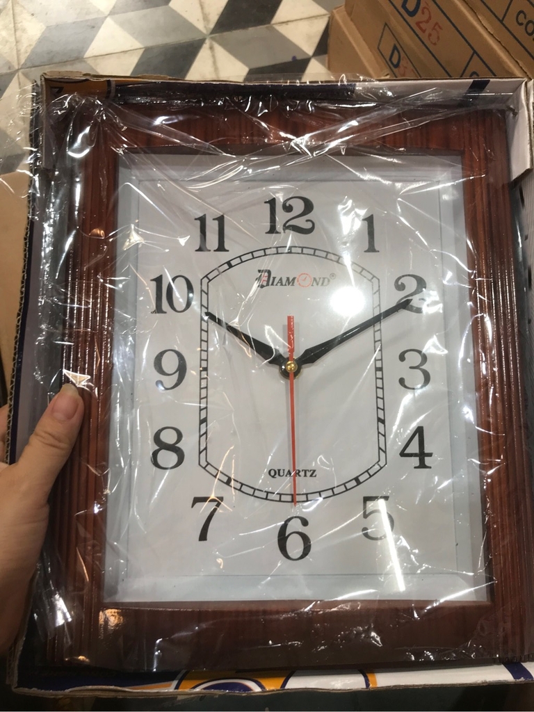 Đồng hồ treo tường