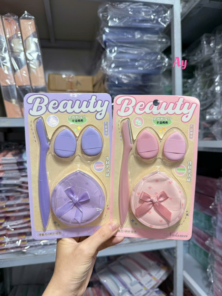 Bông phấn trang điểm+dao cạo  YH-181