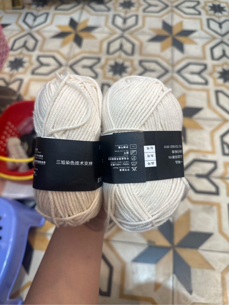 Len Hand made Milk cotton