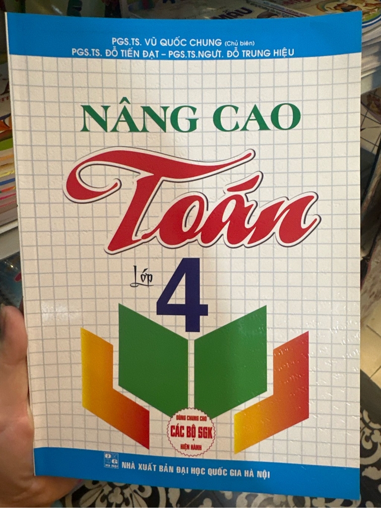 Sách tham khảo lớp 4