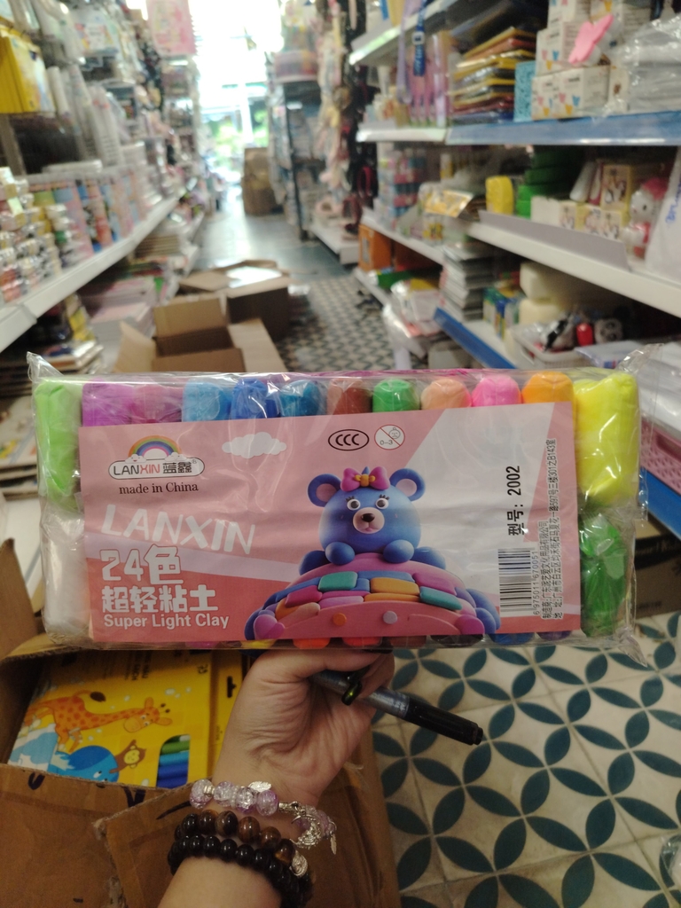 Đồ chơi Đất nặn Khô