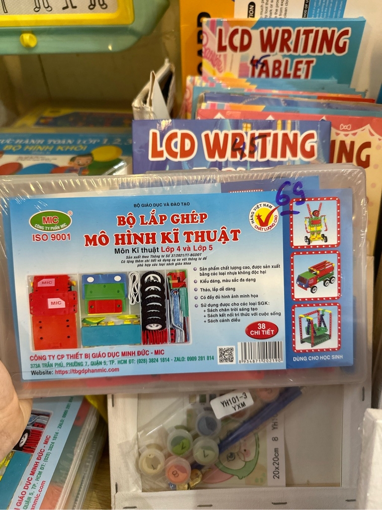 Bộ lắp ghép mô hình kỹ thuật