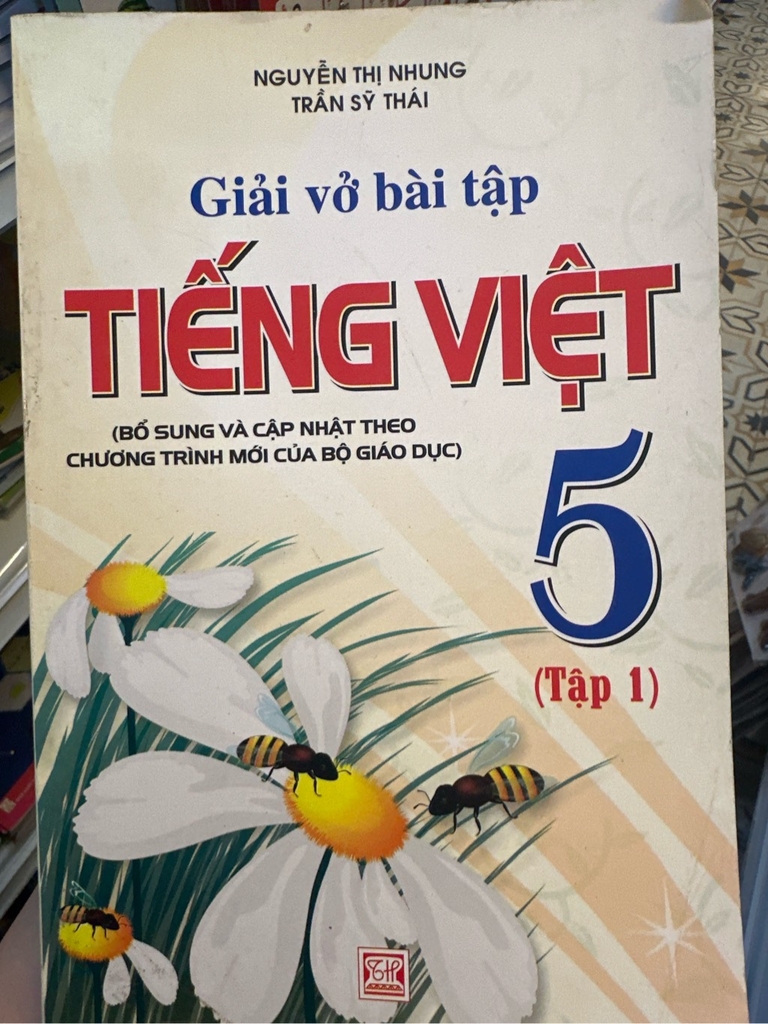 Sách giáo khoa Lớp 5