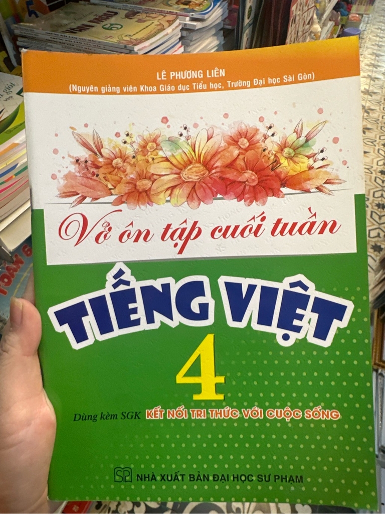 Sách tham khảo lớp 4