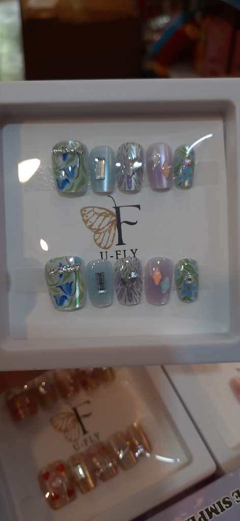 Móng tay giả nail đính đá U-FLY