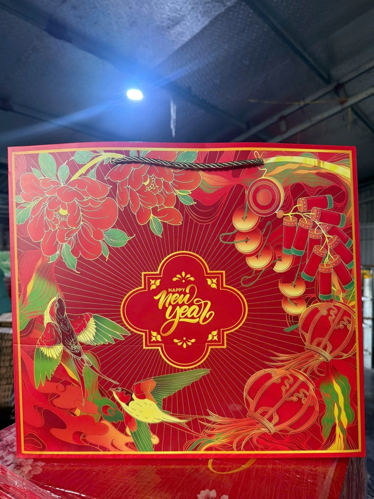 Túi quà tết