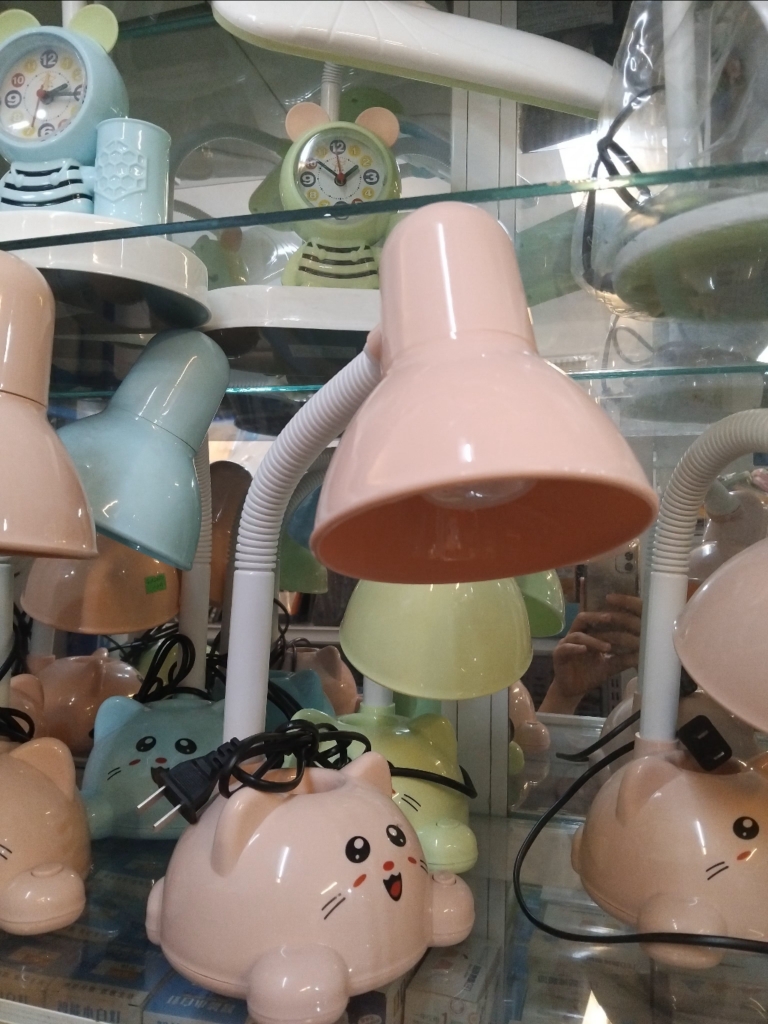 Đèn học kiểu
