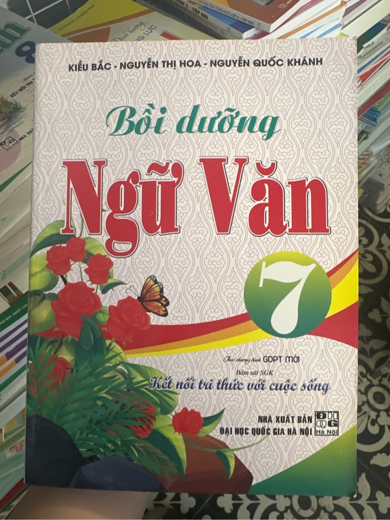 Sách tham khảo Lớp 7