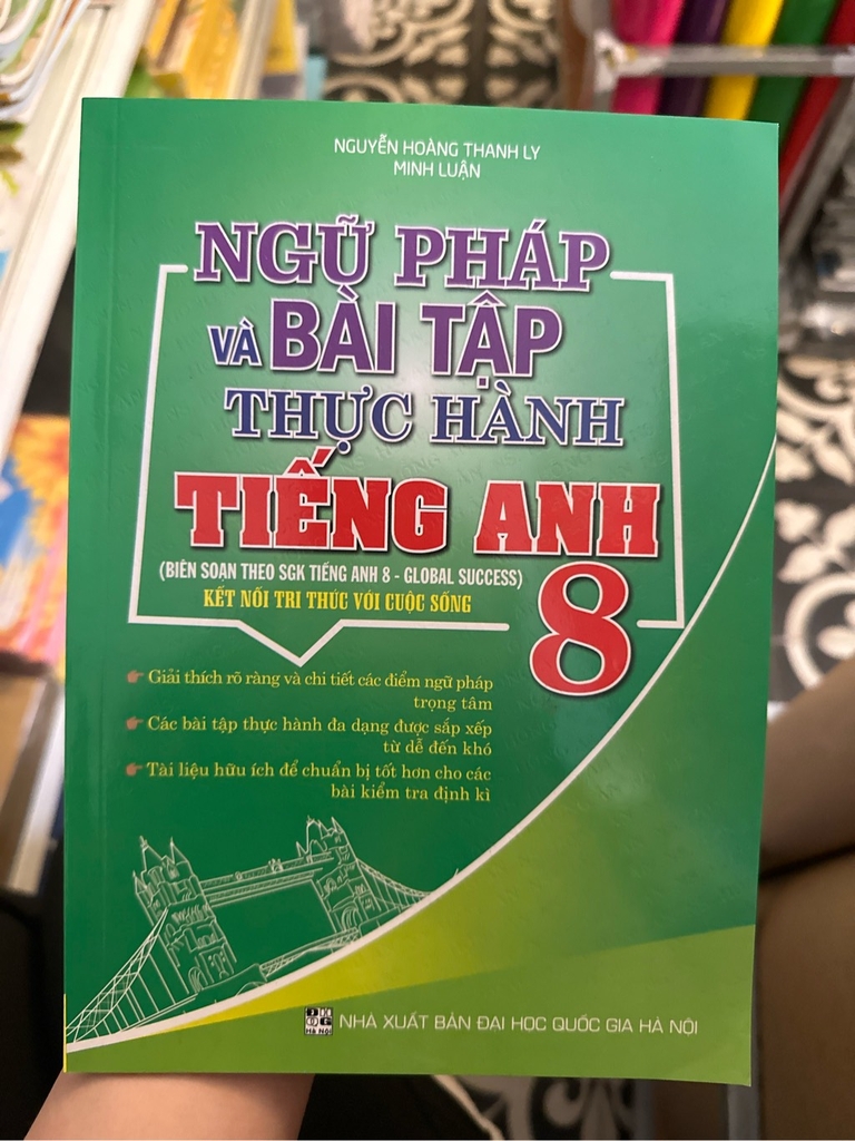 Sách tham khảo Lớp 8