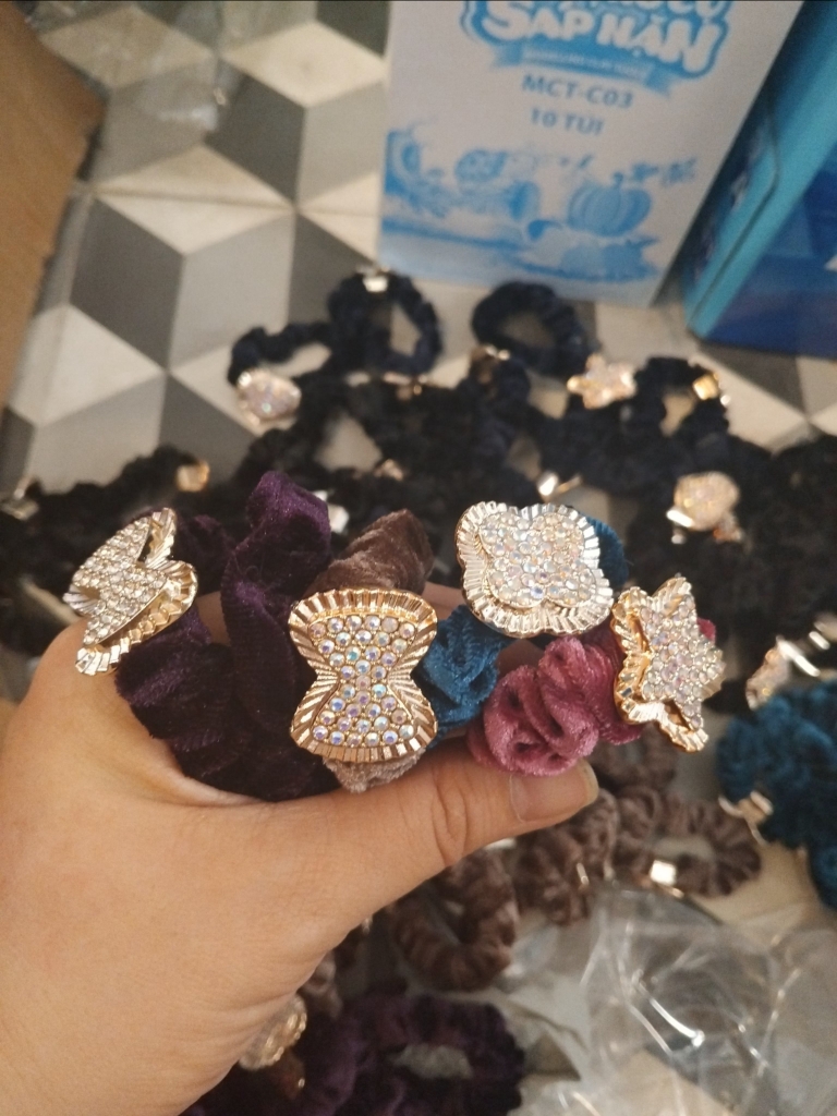Dây cột tóc Chùm