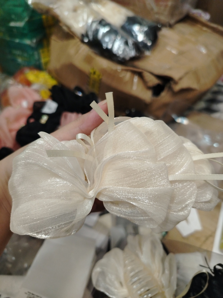 Gắp tóc voan