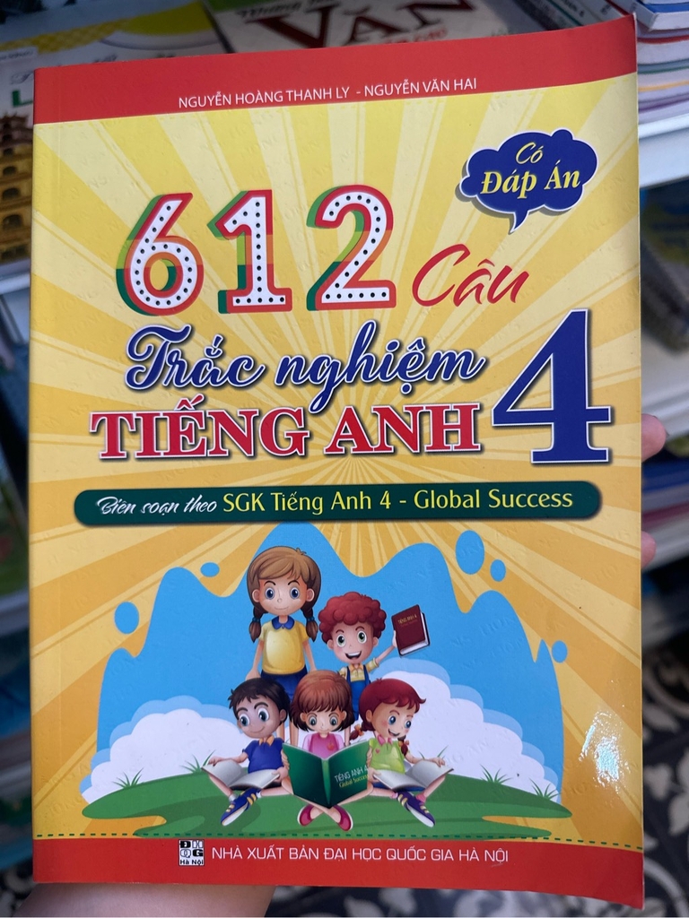 Sách tham khảo lớp 4