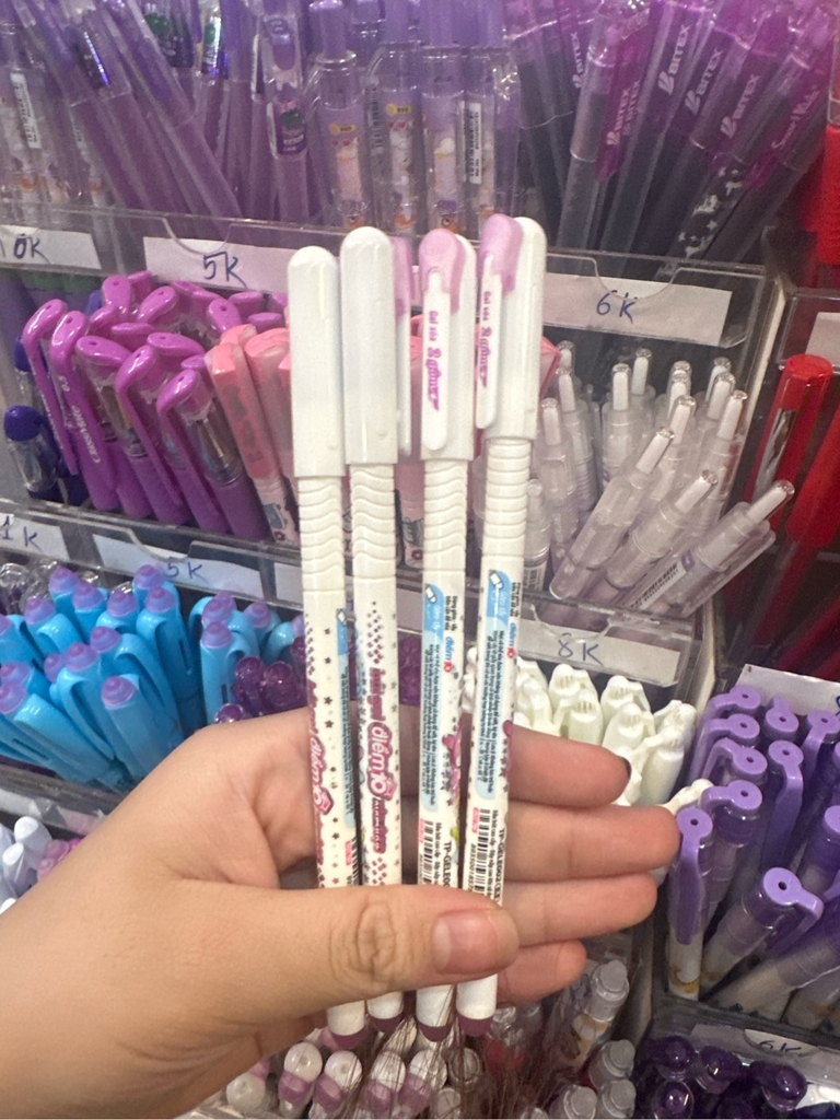 Bút gel tẩy Thiên Long