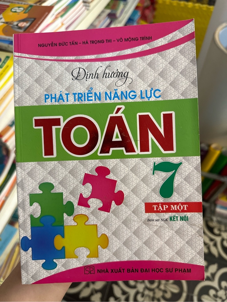 Sách tham khảo Lớp 7