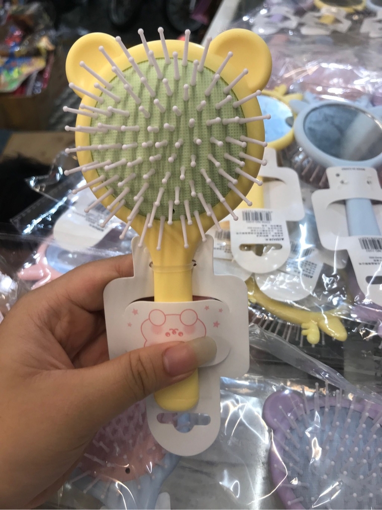 Lược kiểu kèm gương