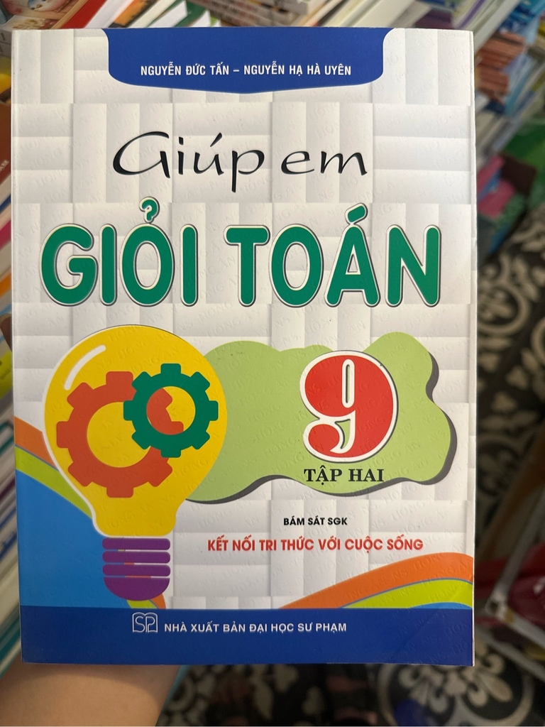 Sách tham khảo lớp 9
