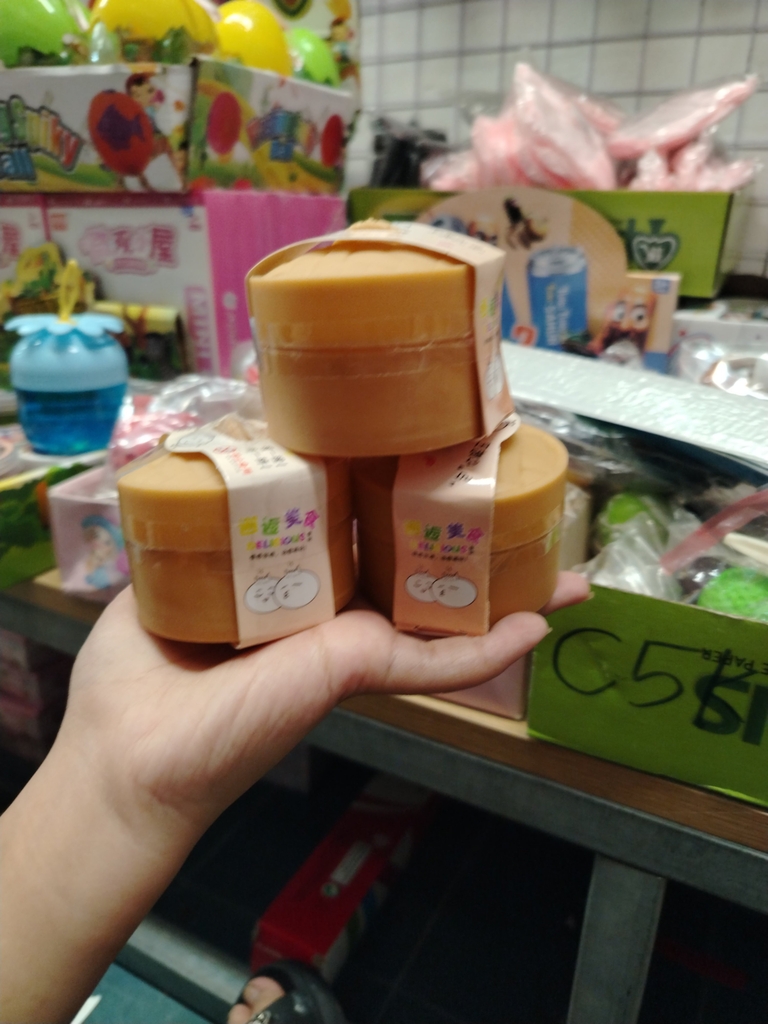 Đồ chơi đồng giá